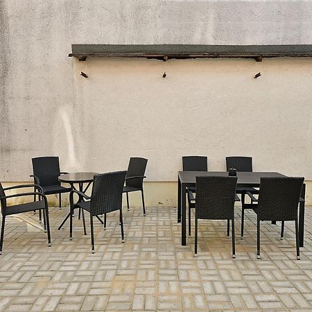 Schoene Ferienwohnung 78M2, 3 Schlafzimmer, 2 Baeder, Zentrumnah, 1Og 埃尔福特 外观 照片